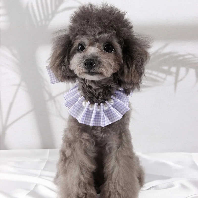 Elegant Lace-Up Grid Neck Collar for Dogs – Noble & Stylish Pleated Pet Accessory